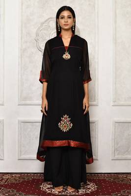 Black embroidered georgette kurta &-sets 2