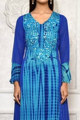 Light-blue embroidered georgette kurta &-sets 5