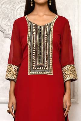 Maroon embroidered georgette kurta &-sets 5
