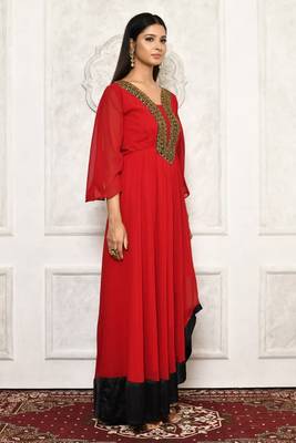 Maroon embroidered georgette kurta &-sets 3