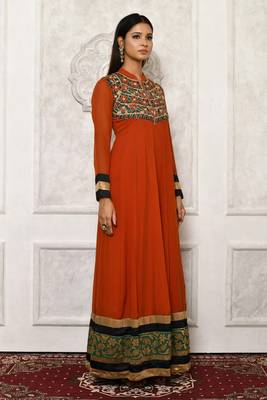 Maroon embroidered georgette kurta &-sets 3