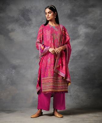 Konyak Pink Kurta Set with Dupatta 1