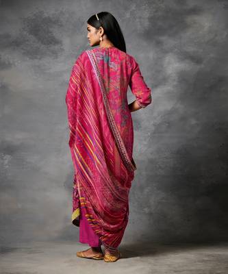 Konyak Pink Kurta Set with Dupatta 3