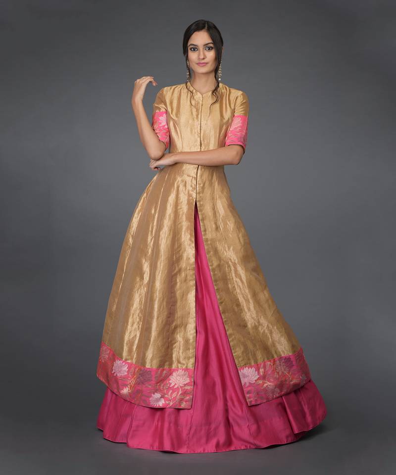 Gold- Pink Kimkhab Handwoven Banarasi Peshwa Kalidaar Outfit