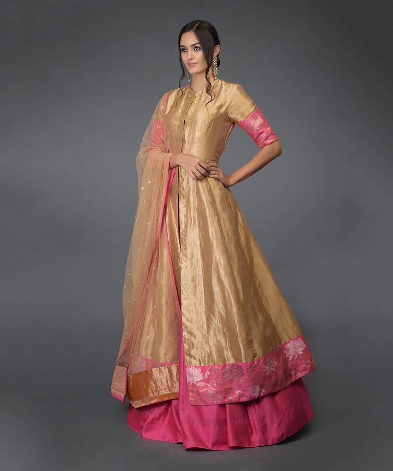 Gold- Pink Kimkhab Handwoven Banarasi Peshwa Kalidaar Outfit