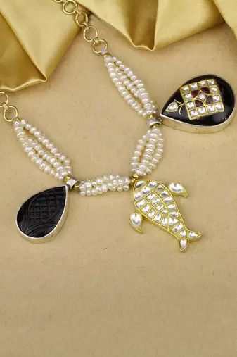 Sangeeta Boochra X Payal Singhal  Rooh Silver Bracelet