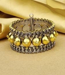 Sangeeta Boochra X Payal Singhal Samira Silver Openable Bangle