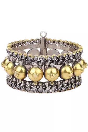 Sangeeta Boochra X Payal Singhal Samira Silver Openable Bangle