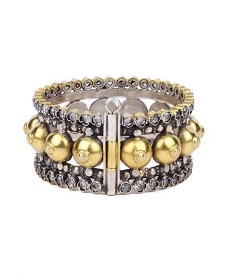 Sangeeta Boochra X Payal Singhal Samira Silver Openable Bangle 3