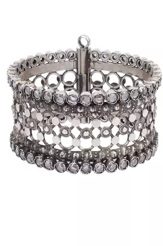 Sangeeta Boochra X Payal Singhal Rehya Silver Openable Bangle