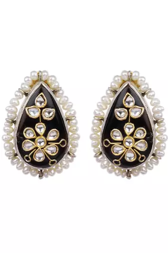 Sangeeta Boochra X Payal Singhal  Aayat Silver Earrings with Pearls