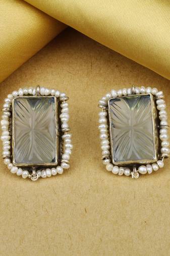 Sangeeta Boochra X Payal Singhal  Pakiza Silver Earring with Pearls