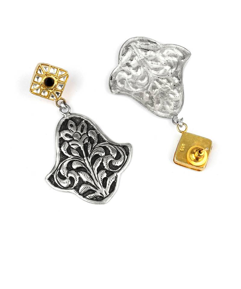 Sangeeta Boochra X Payal Singhal  Nisa Silver Earring with Kundan