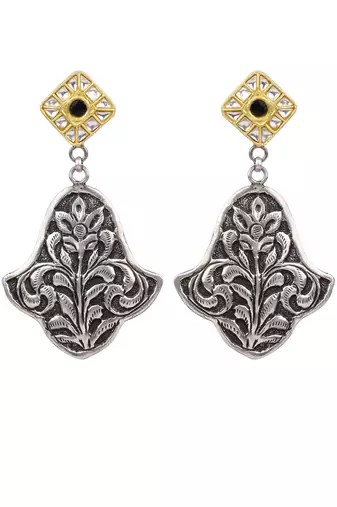 Sangeeta Boochra X Payal Singhal  Nisa Silver Earring with Kundan
