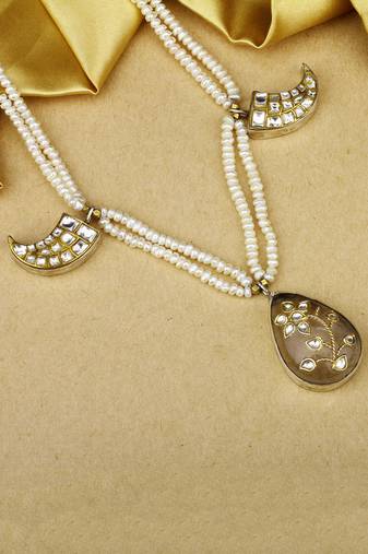 Sangeeta Boochra X Payal Singhal  Amira Silver Necklace with Pearl  Chain