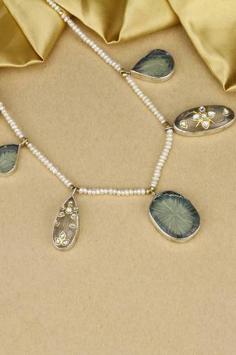 Sangeeta Boochra X Payal Singhal  Heer Silver Necklace with Multiple Gemstones and Pearl Chain
