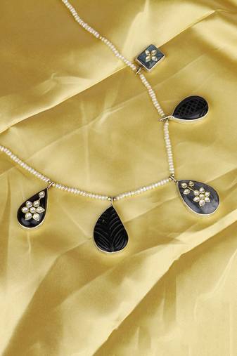 Sangeeta Boochra X Payal Singhal  Ira Silver Necklace with Multiple Stones and Pearl Chain