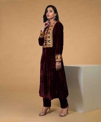 Rose Maroon Gold Kashmiri Tilla Embroidered Kurta Set 1