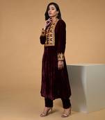 Rose Maroon Gold Kashmiri Tilla Embroidered Kurta Set