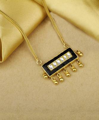 Sangeeta Boochra X Payal Singhal  Benazir Silver Pendant with Silver Chain 1