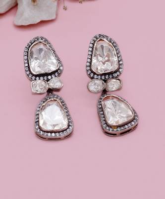 Silver  Mahroz Earrings 1