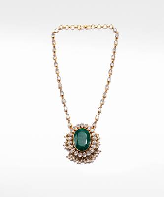 Golden  Jasmin Necklace 2