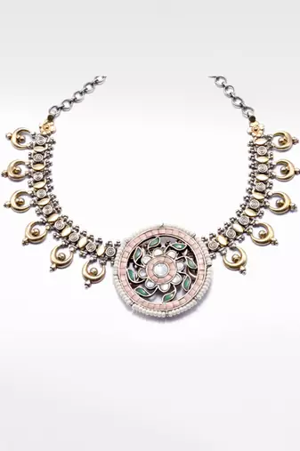 Golden  Afsarara Kundan Necklace