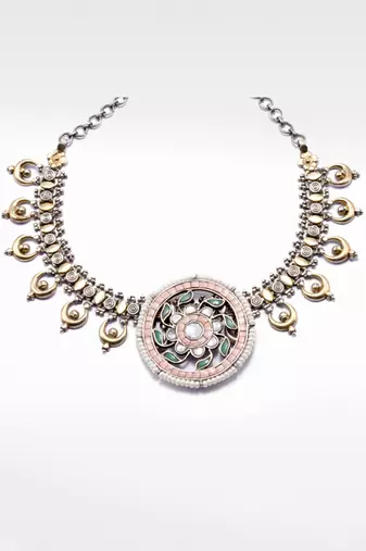 Golden  Afsarara Kundan Necklace