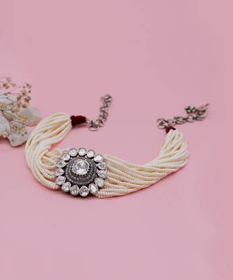 Silver  Arzu Pearl Choker 1