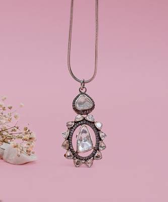 Silver  Nirut Necklace 1