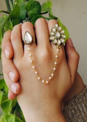 The Dynamic Duo White Pear Ring 1