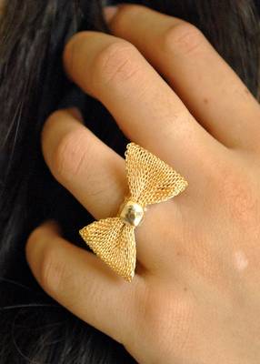 Pretty Little Bow Ring 1