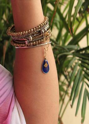 Itty Bitty Bird Watch Charm 3