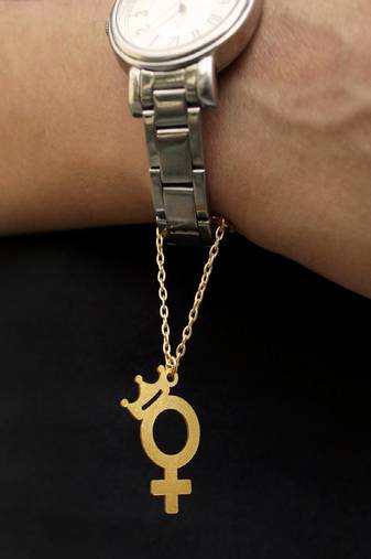 Venus Crown Watch Charm