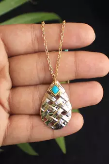 Leaf And Kundan Necklace