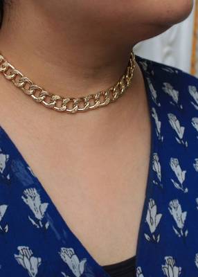 Curb Chain Choker Necklace 1