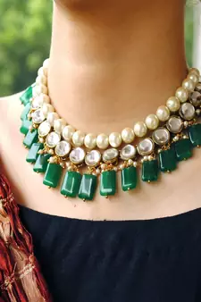 Semi precious Green stone and kundan necklace Set