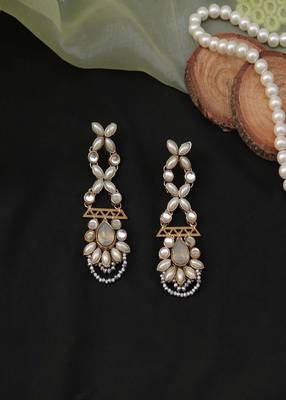 Kundan Studded Dangler Earrings 4