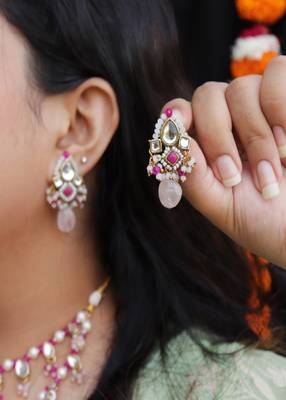 Gulabi affair Kundan earrings 1