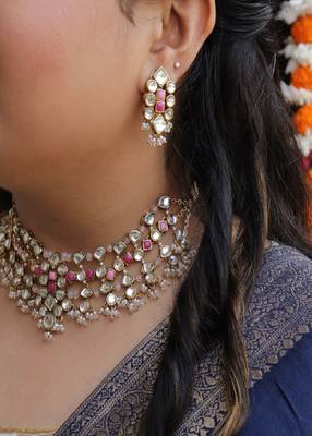 Enamored Kundan Earrings  1