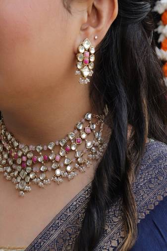 Enamored Kundan Earrings 