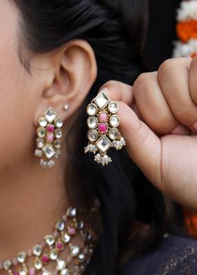 Enamored Kundan Earrings  2