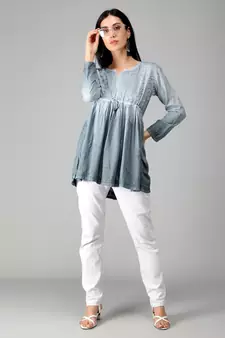 Green embroidered rayon short-kurtis