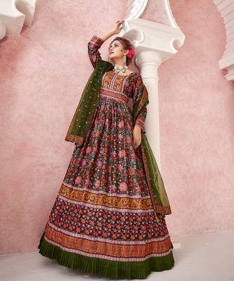 Everywhere Designer Mahendi Dola silk Gown With Dupatta 5