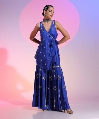 Asymmetric Mirror Work Sharara Set With Knot Detail 1