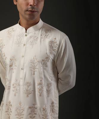 Ivory Floral Embroidered Kurta Set 3