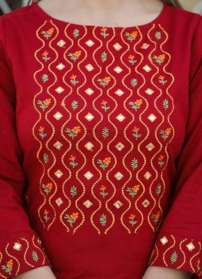 Maroon printed cotton long-kurtis 5