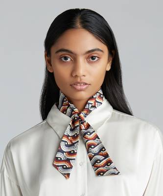 'Flowering Stone' Silk Twilly 1