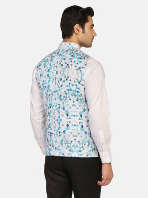 White printed polycotton bandhgala-suit 4