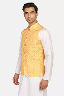 Yellow printed polycotton bandhgala-suit